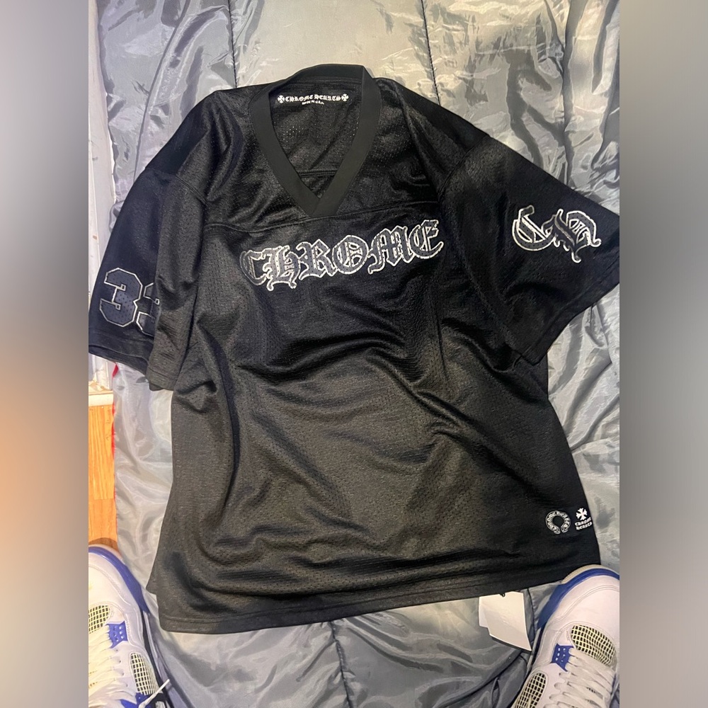 Black chrome hearts jersey